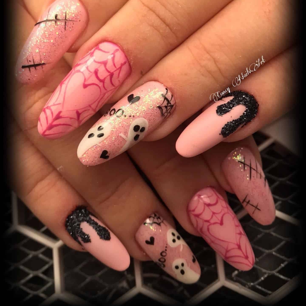 Unghie Halloween tendenze del 2022 Scarlet Nail