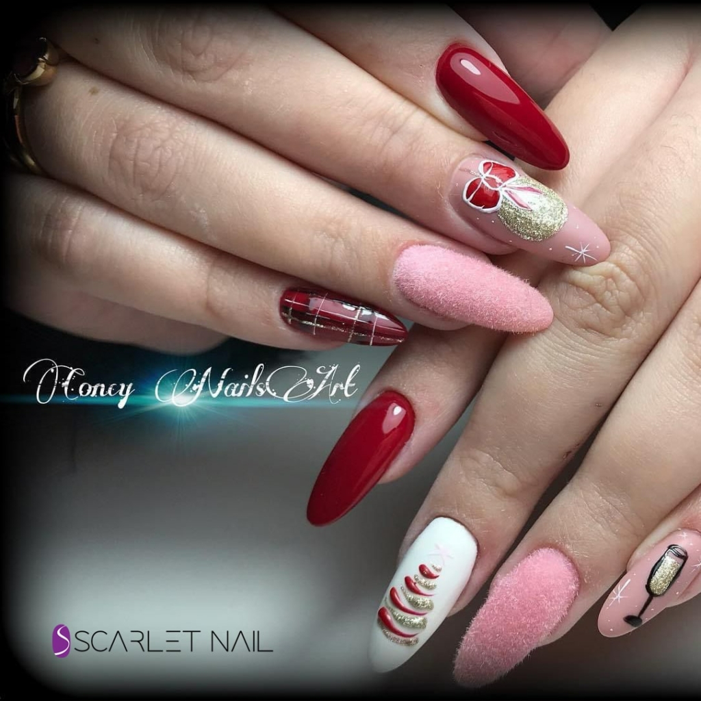 Unghie Natalizie tante idee per il 2022 Scarlet Nail