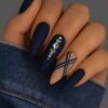 unghie blu noir